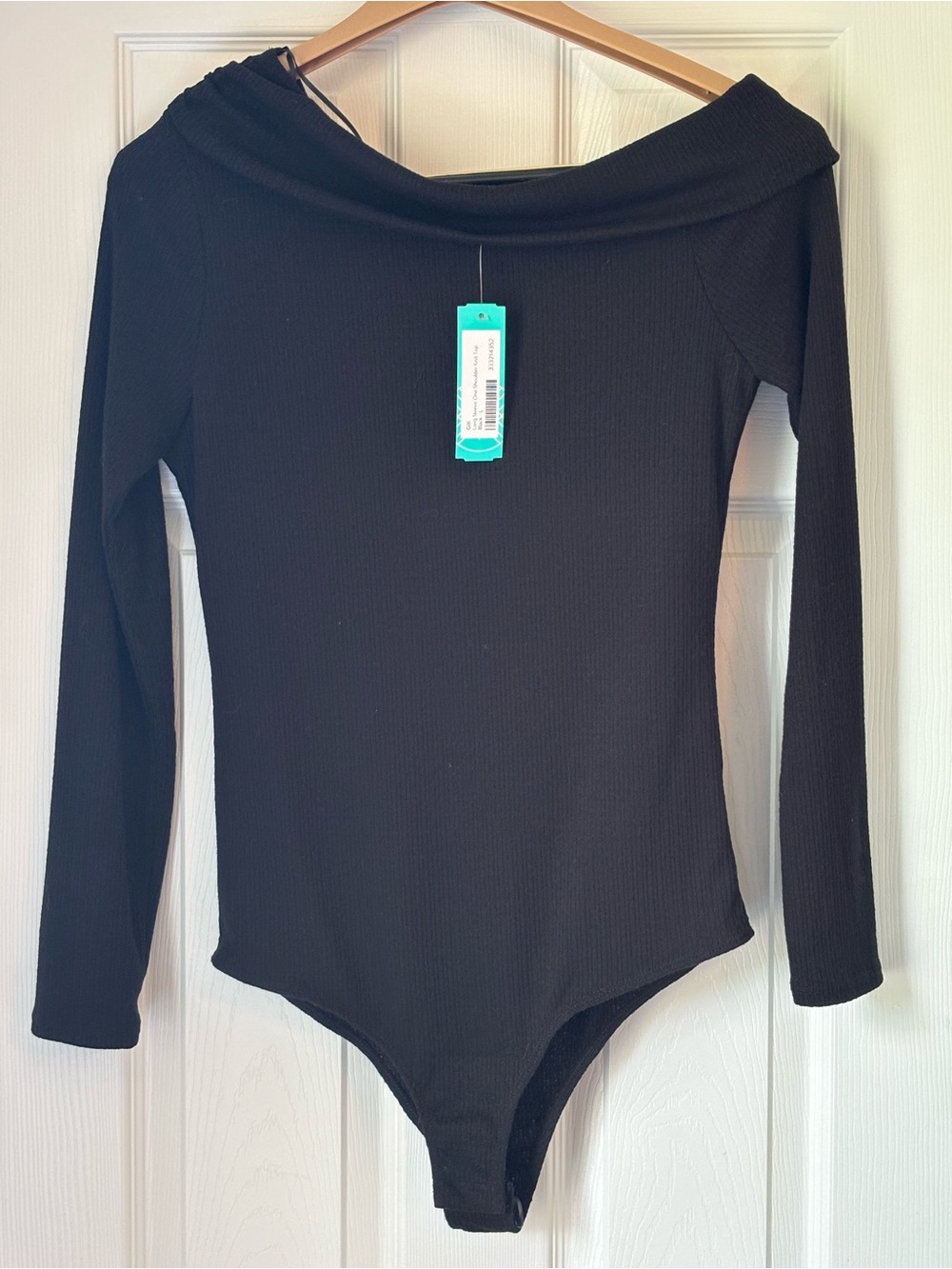 Off-Shoulder Black Ribbed Long-Sleeve Bodysuit